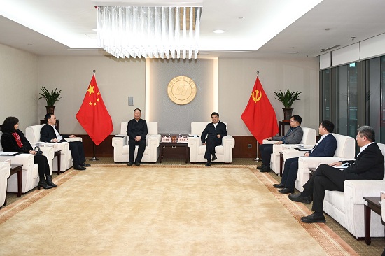 舒印彪、鄧建玲會(huì)見華北電力大學(xué)校長(zhǎng)楊勇平
