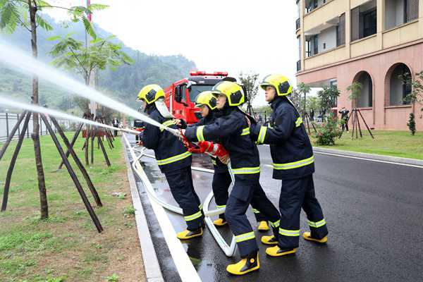 國能(連江)港電有限公司開展火災(zāi)事故綜合應(yīng)急演練
