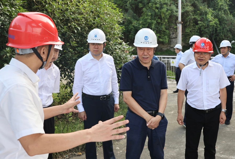 雷鳴山深入大沫、溪洛渡和向家壩水電站開展安全生產(chǎn)專題調研