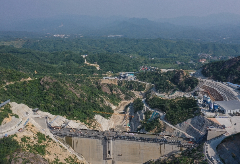 魯山抽水蓄能電站下水庫(kù)大壩下閘蓄水背后的施工答卷